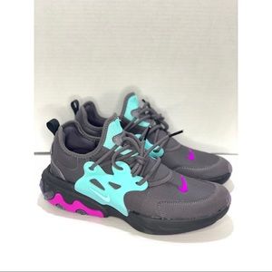 Nike Presto React Wmns size 8.5 Black